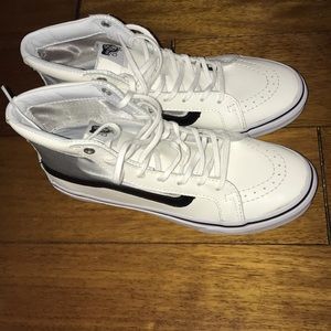 BRAND NEW VANS slim LEATHER MESH ladies 7.5